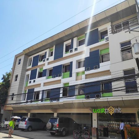 Westpoint Hotel Cebu Esterno foto